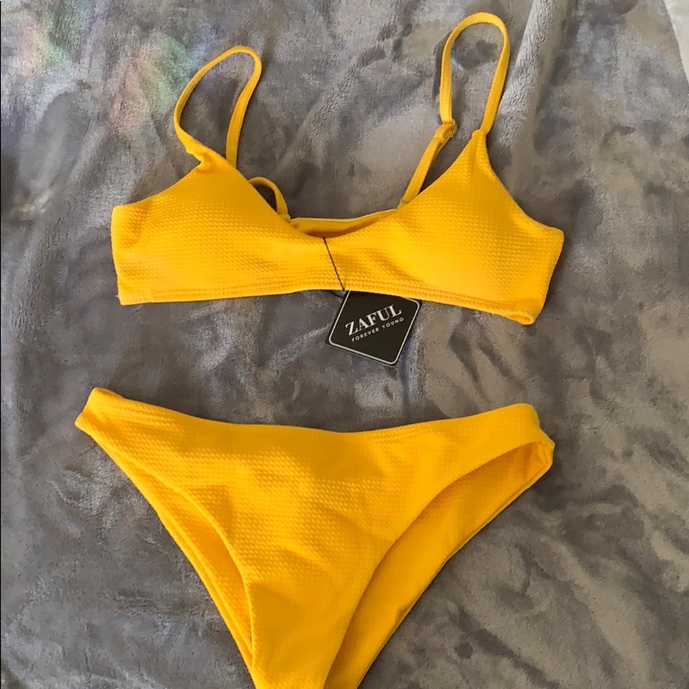Bikini